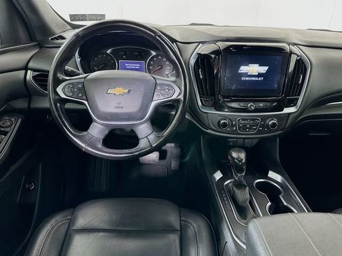 Used 2022 Chevrolet Traverse LT AWD/4WD image 26