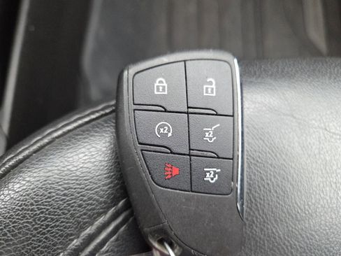 Used 2021 Chevrolet Tahoe Z71 w/ Z71 Signature Package image 41