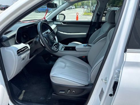 Used 2025 Hyundai Palisade SEL FWD image 10
