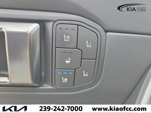 New 2027 Kia Seltos X-Line SX AWD/4WD image 21