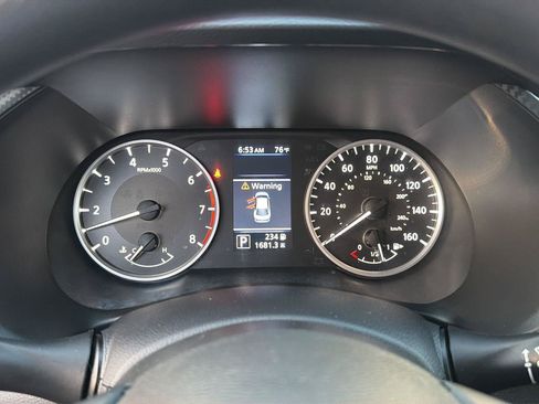 Used 2024 Nissan Sentra S FWD image 23