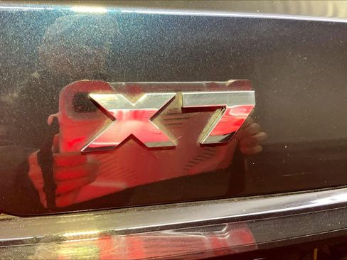 Used 2024 BMW X7 M60i w/ Executive Package image 35