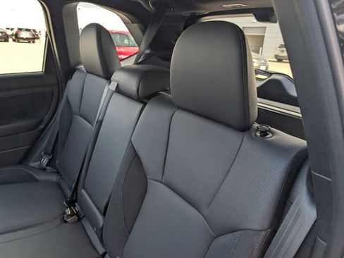 Used 2025 Subaru Forester Touring image 27