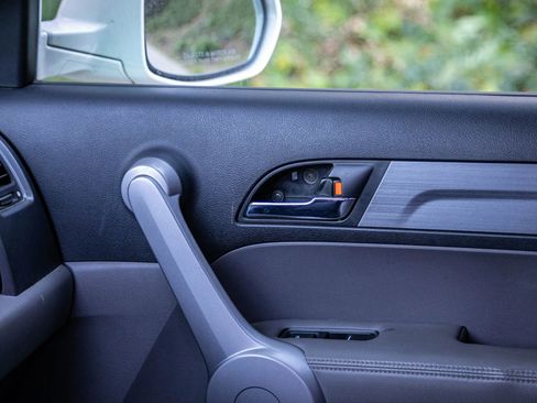 Used 2007 Honda CR-V EX-L image 30