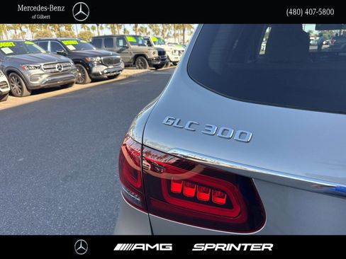 Certified 2022 Mercedes-Benz GLC 300 image 5