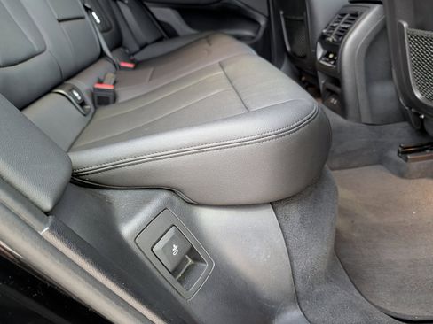 Used 2021 BMW X4 xDrive30i w/ M Sport Package image 25