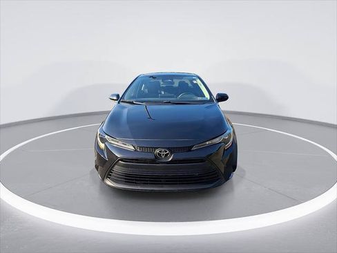 Certified 2023 Toyota Corolla LE w/ Carpet Mat Package (TMS) FWD image 3