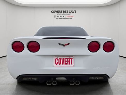 Used 2006 Chevrolet Corvette Coupe w/ Preferred Equipment Group image 8