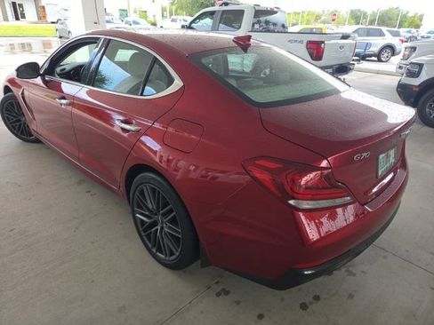 Used 2019 Genesis G70 2.0T Advanced RWD image 4