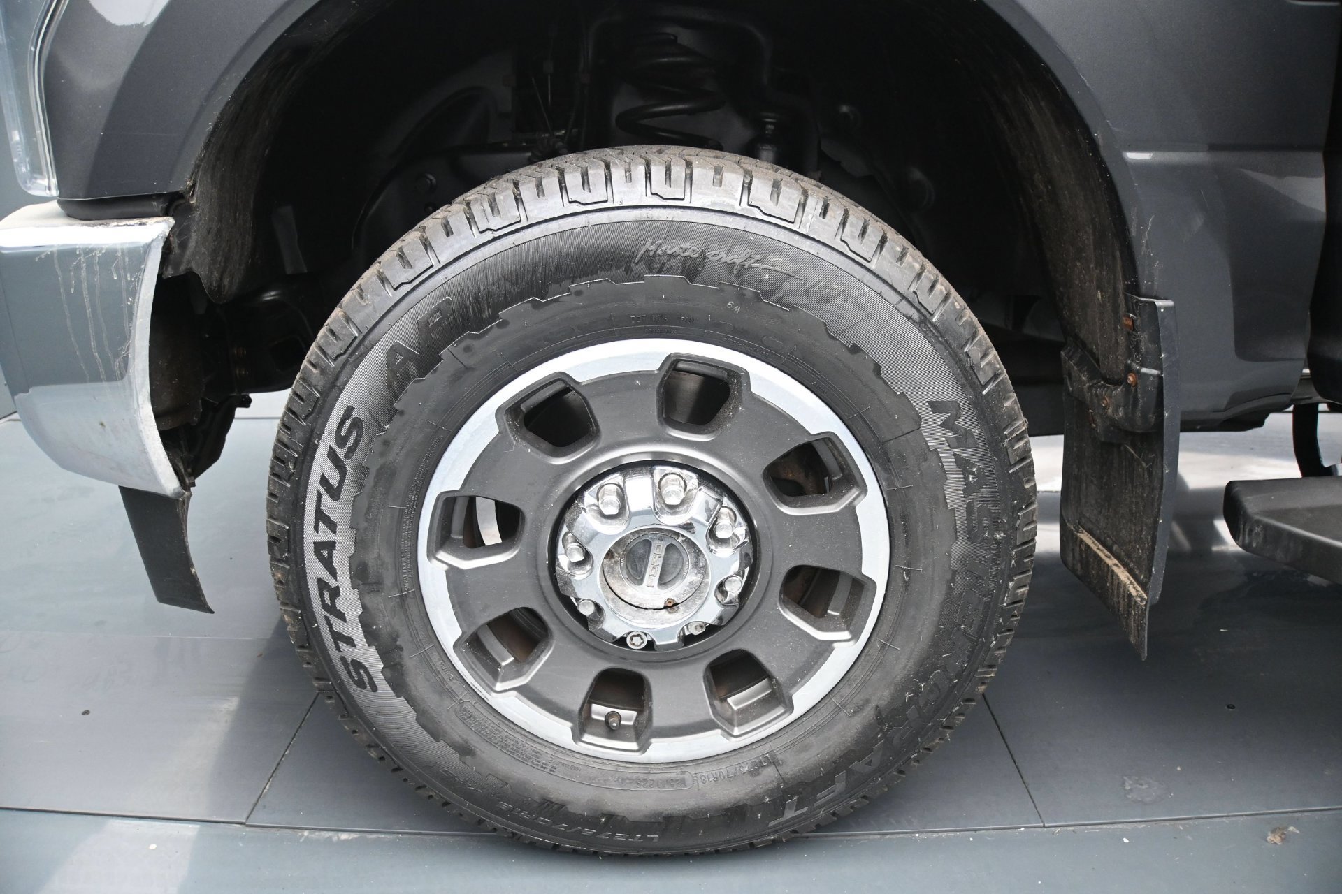 Used 2019 Ford F250 XLT w/ XLT Premium Package AWD/4WD image 26
