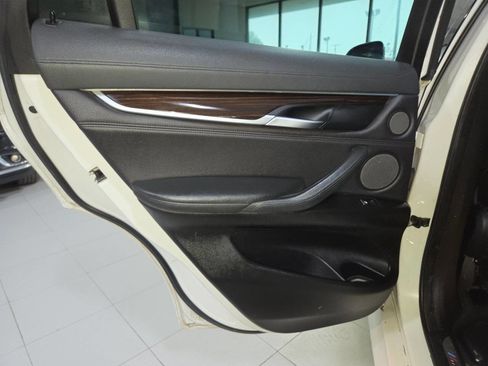 Used 2015 BMW X6 xDrive35i AWD/4WD image 17