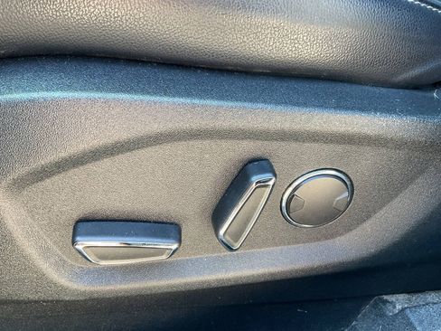 Used 2019 Ford Edge SEL w/ Equipment Group 201A AWD/4WD image 15
