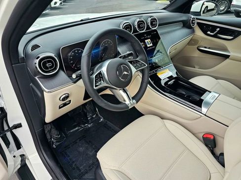 New 2026 Mercedes-Benz GLC 300 4MATIC image 14