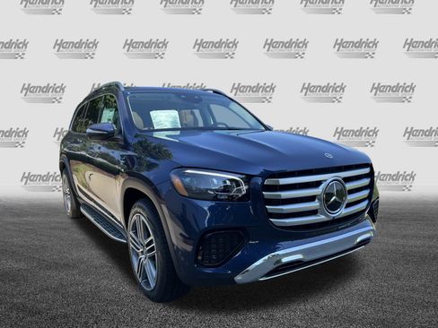 New 2026 Mercedes-Benz GLS 450 4MATIC image 2