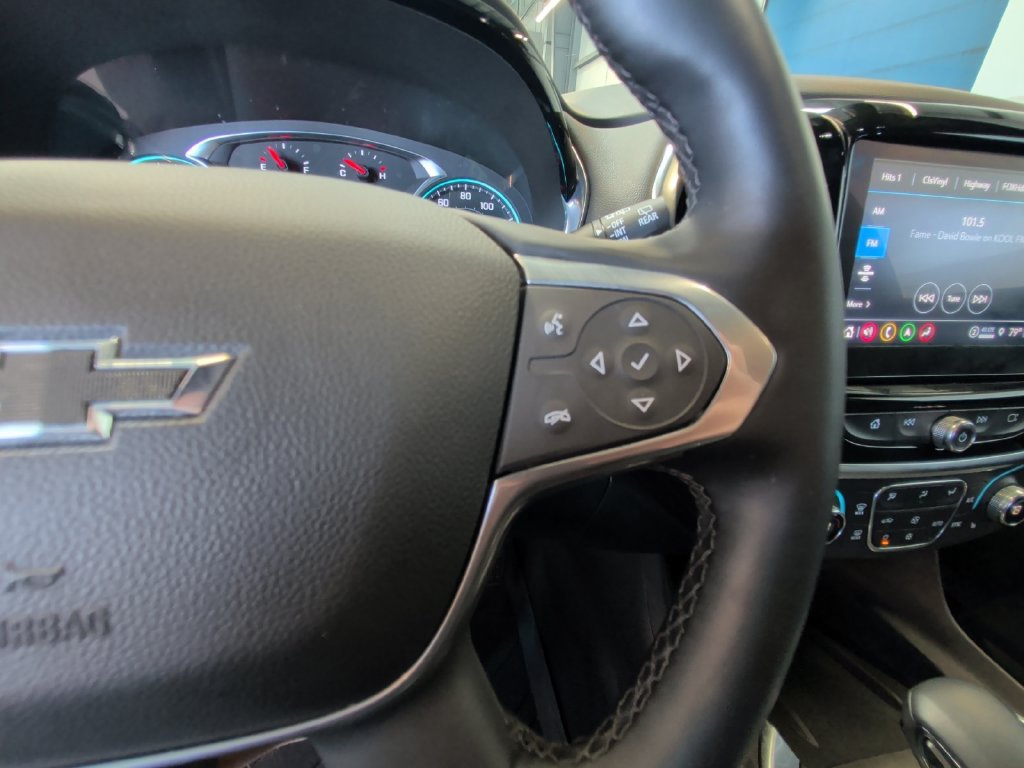 Certified 2023 Chevrolet Traverse RS w/ LPO, Floor Liner Package AWD/4WD image 20