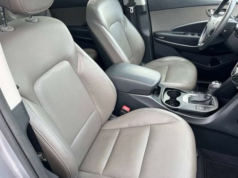 Used 2016 Hyundai Santa Fe Limited w/ Option Group 04 FWD image 24