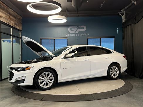 Used 2020 Chevrolet Malibu LT image 24