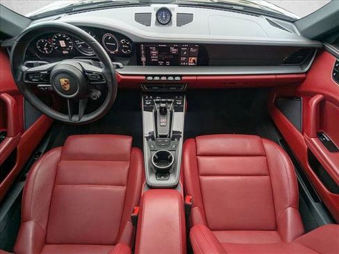 Used 2020 Porsche 911 Carrera S image 18