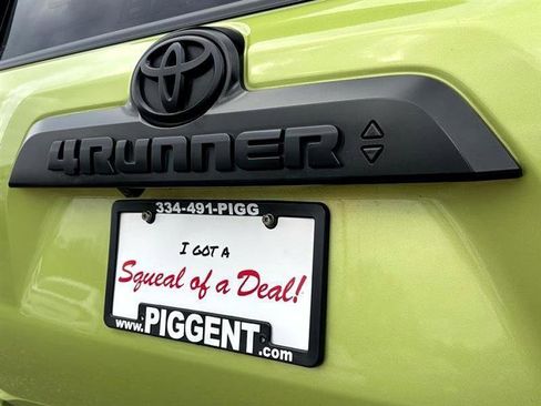 Used 2023 Toyota 4Runner TRD Off-Road Premium w/ Moonroof Package image 47