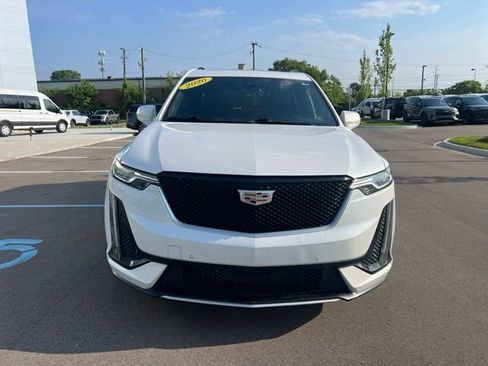 Used 2020 Cadillac XT6 Sport AWD/4WD image 2