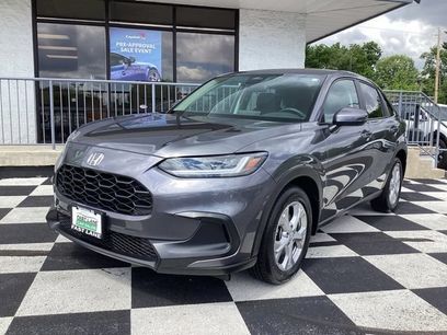 Used 2025 Honda HR-V LX