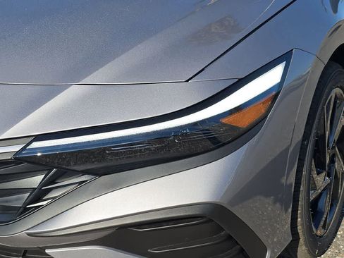 New 2026 Hyundai Elantra Sport FWD image 11