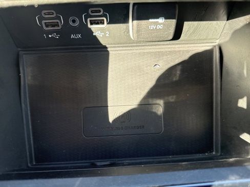 Used 2023 Jeep Grand Cherokee Limited w/ Luxury Tech Group II image 27