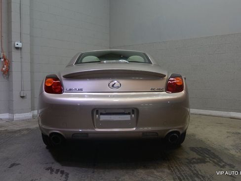 Used 2004 Lexus SC 430 Convertible RWD image 9
