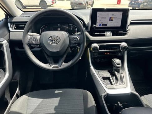 Certified 2025 Toyota RAV4 LE FWD image 15