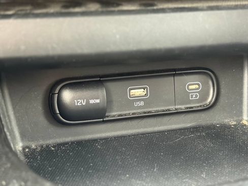 Used 2024 Kia Seltos S AWD/4WD image 28