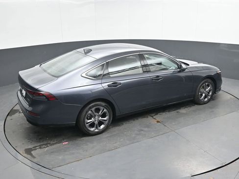 Used 2025 Honda Accord EX-L image 30