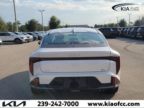 New 2026 Kia K4 EX FWD image 5