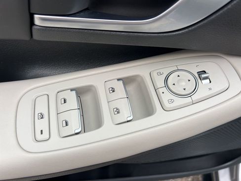 Used 2022 Hyundai Sonata SEL w/ Preferred Accessory Package image 20