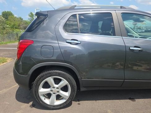 Used 2016 Chevrolet Trax LTZ FWD image 7