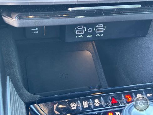 Used 2023 Jeep Wagoneer L Series II image 25