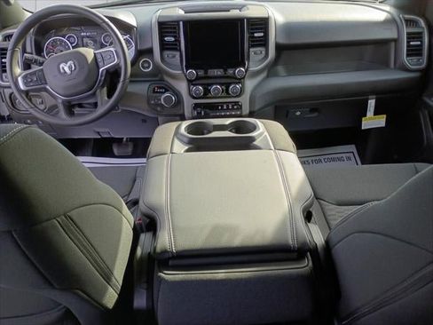 New 2026 RAM 1500 Express image 27