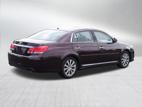 Used 2012 Toyota Avalon Limited FWD image 7