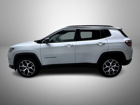 Used 2025 Jeep Compass Limited AWD/4WD image 8