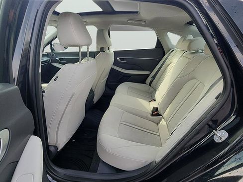 Used 2024 Hyundai Sonata SEL w/ Convenience Package FWD image 16