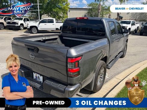 Used 2025 Nissan Frontier SV w/ SV Convenience Package RWD image 4