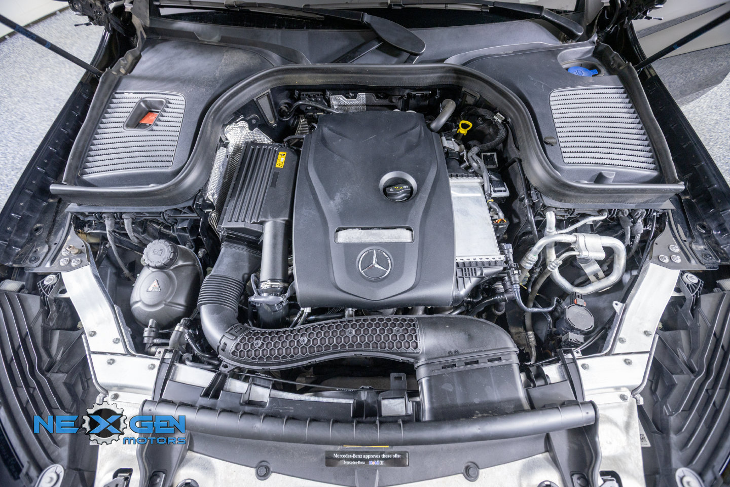 Used 2019 Mercedes-Benz GLC 300 4MATIC image 50