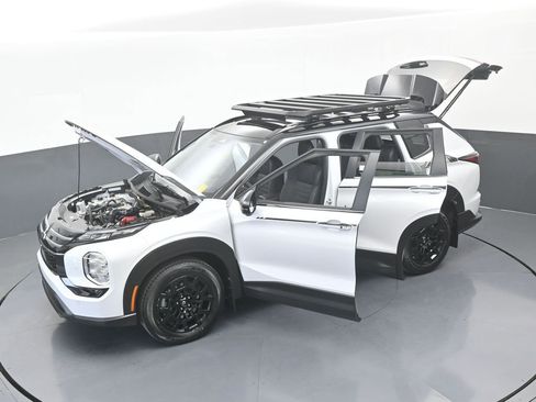 New 2026 Mitsubishi Outlander Trail Edition image 65