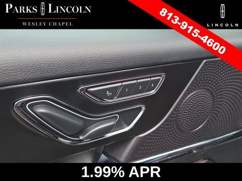 Certified 2025 Lincoln Corsair Reserve AWD/4WD image 17