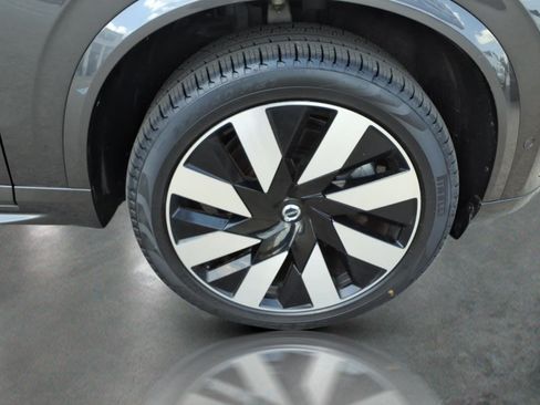 Used 2023 Volvo XC90 T8 Ultimate w/ Protection Package Premier AWD/4WD image 10