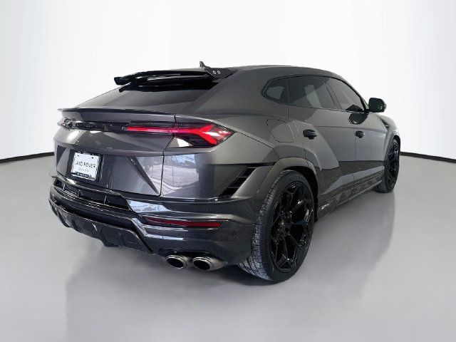 Used 2023 Lamborghini Urus Performante AWD/4WD image 5