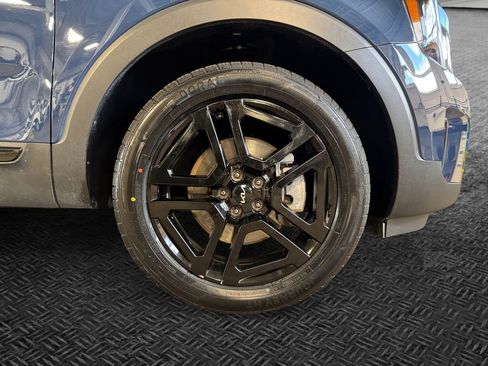 Certified 2024 Kia Telluride EX X-Line AWD/4WD image 11