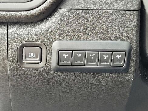 New 2026 GMC Sierra 3500 Pro w/ Convenience Package image 25