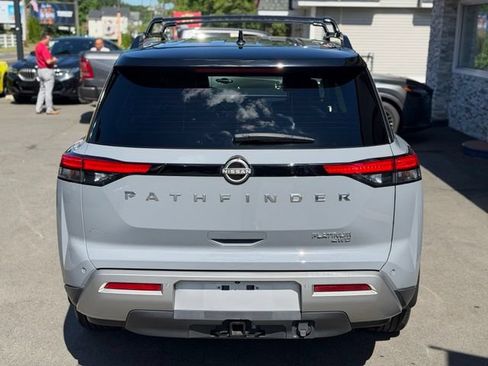 Used 2023 Nissan Pathfinder Platinum w/ Lighting Package (N93) AWD/4WD image 6
