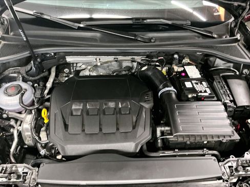 Certified 2025 Audi Q3 2.0T Premium w/ Convenience Package image 13