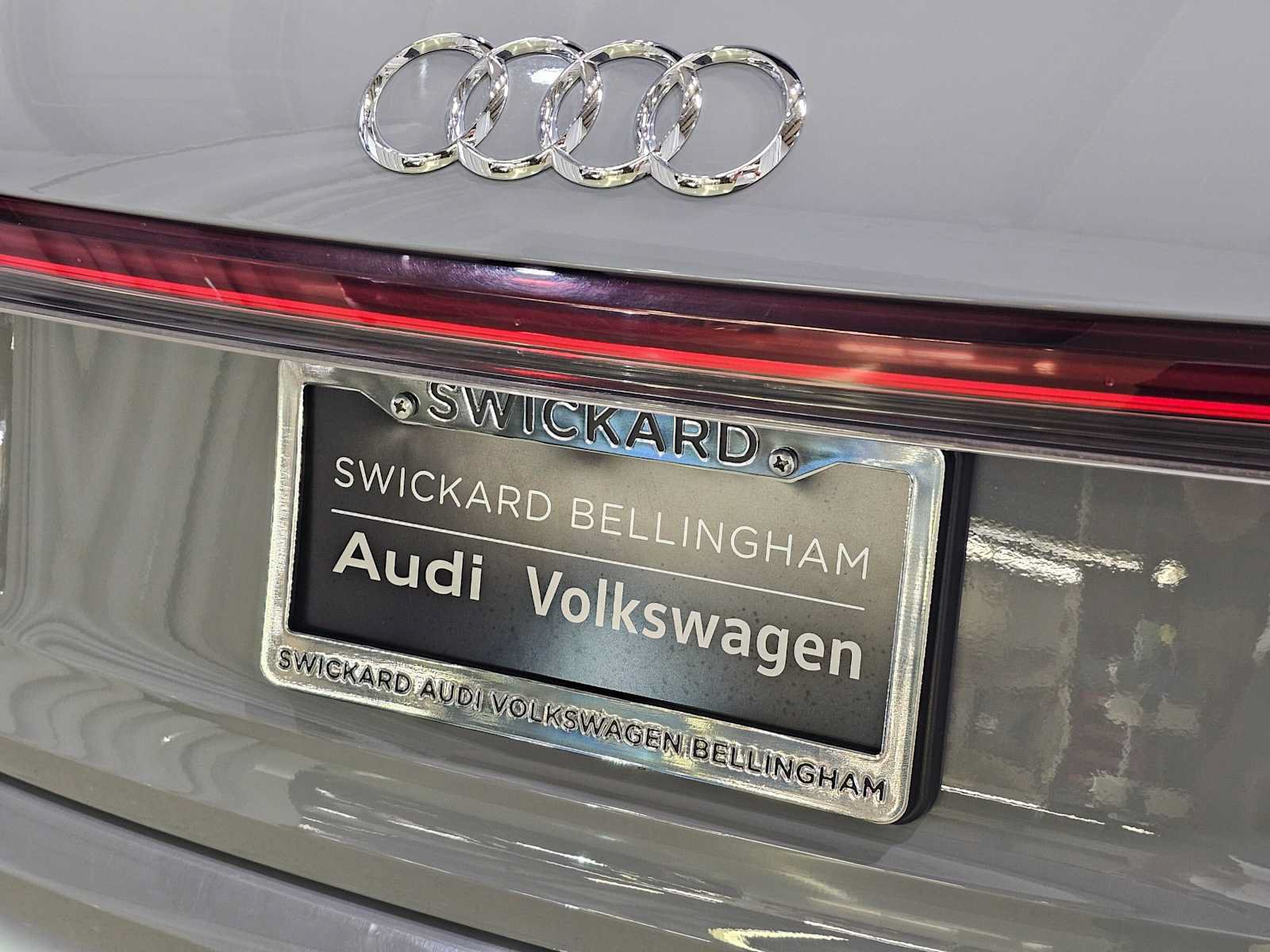 Used 2023 Audi Q4 e-tron Premium Plus w/ Premium Plus AWD/4WD image 14